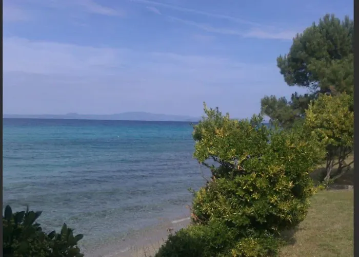 Hébergement de vacances Olga House In Front Of The *